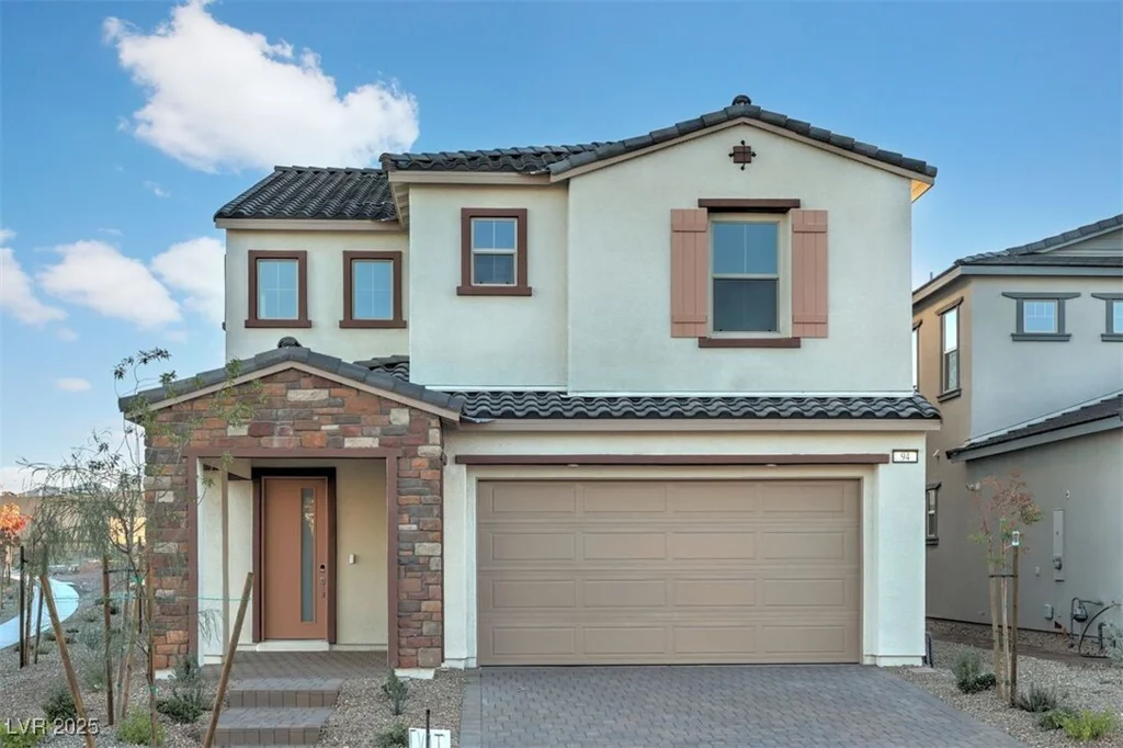 94 Tardando, Henderson, NV 89015