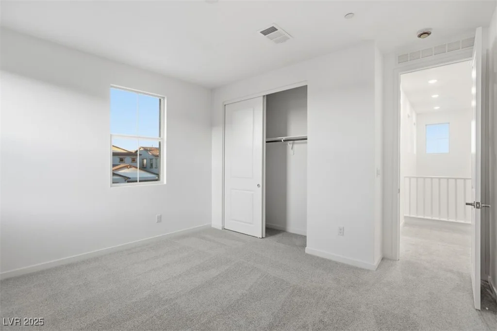 94 Tardando, Henderson, NV 89015