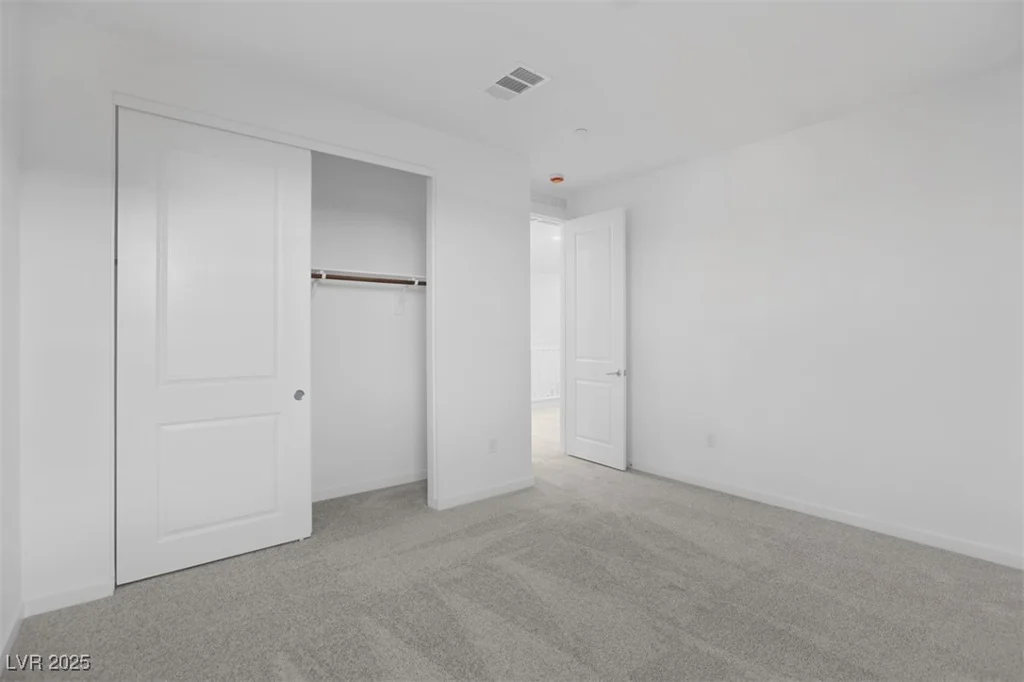 94 Tardando, Henderson, NV 89015