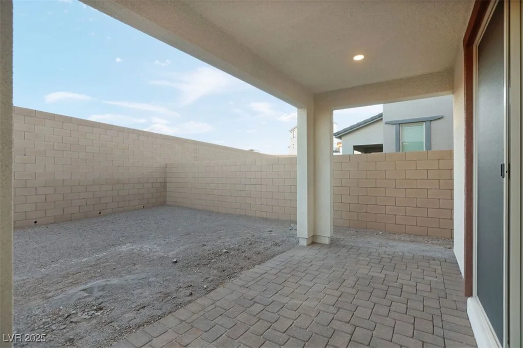 94 Tardando, Henderson, NV 89015