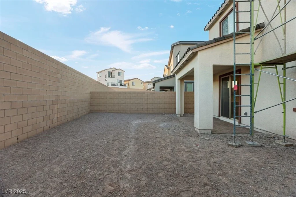 94 Tardando, Henderson, NV 89015