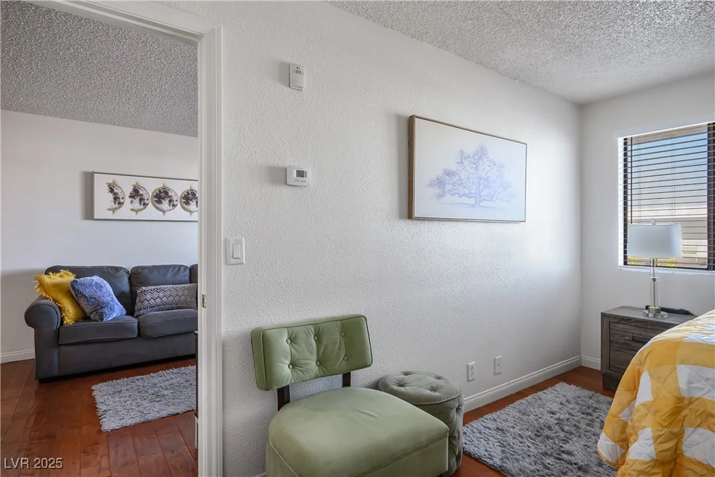 1381 University, Las Vegas, NV 89119