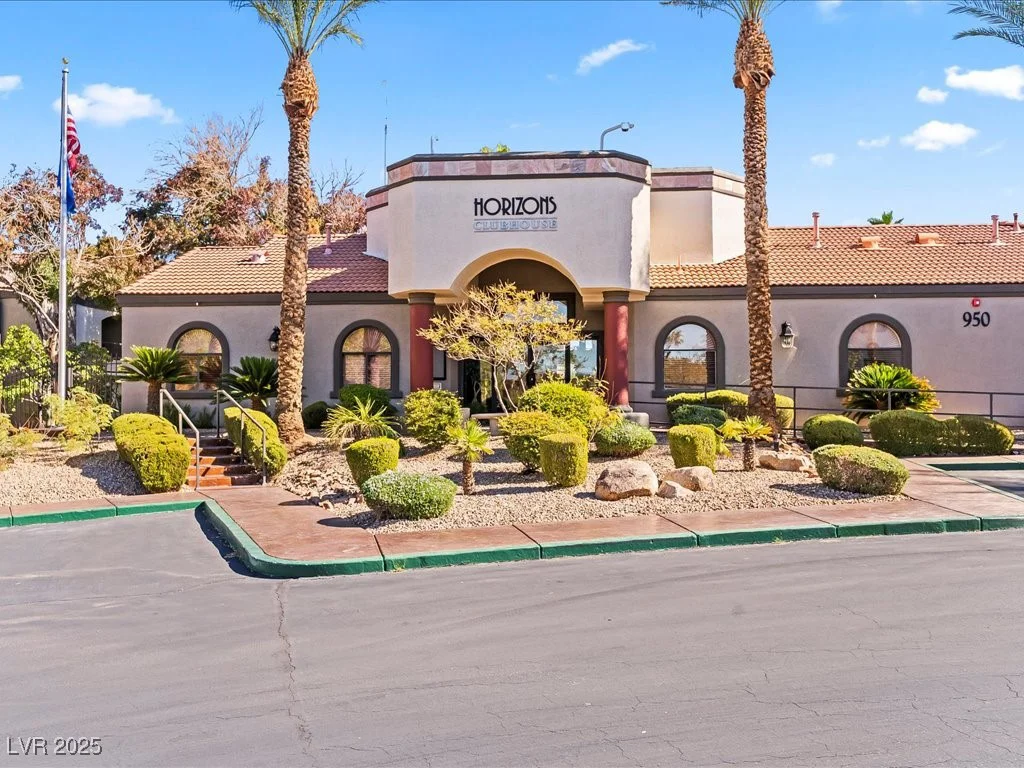950 Seven Hills, Henderson, NV 89052