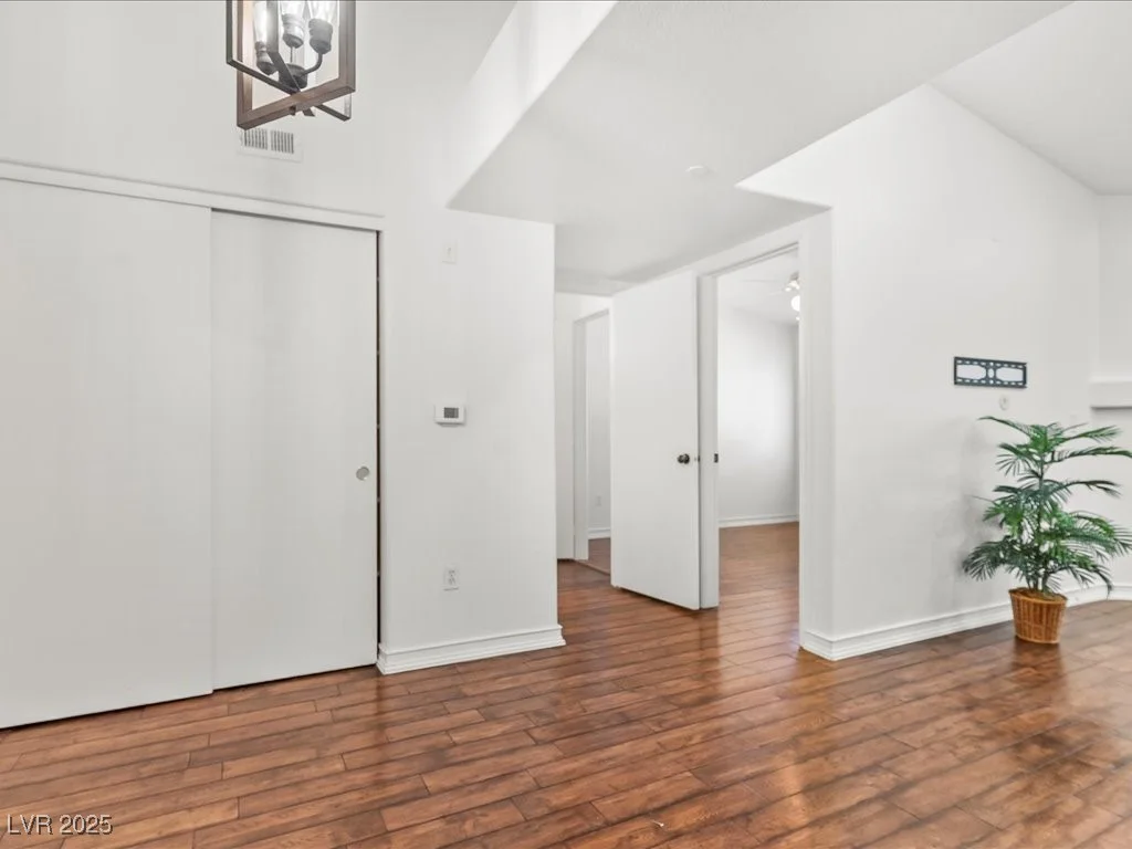 950 Seven Hills, Henderson, NV 89052