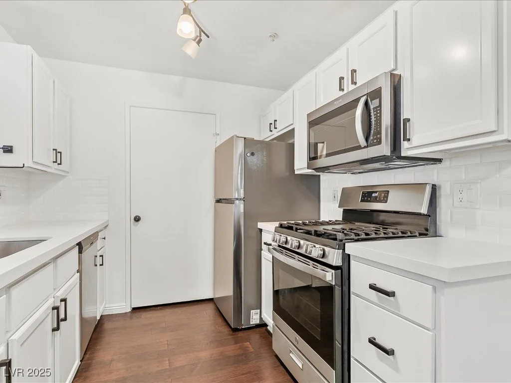 950 Seven Hills, Henderson, NV 89052