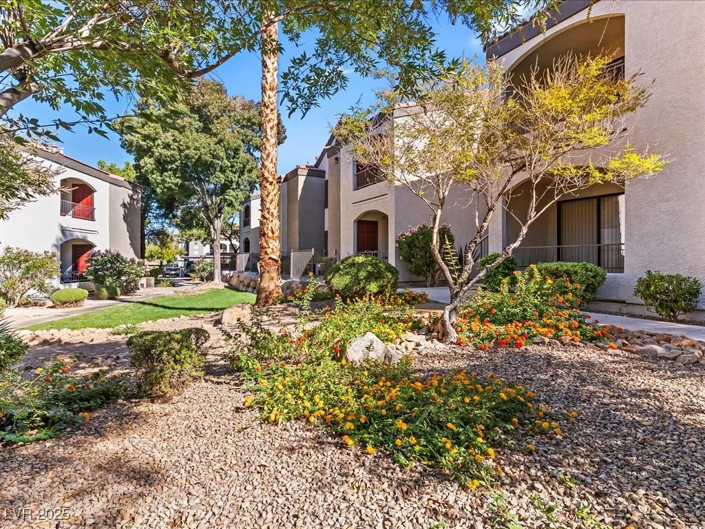 950 Seven Hills, Henderson, NV 89052