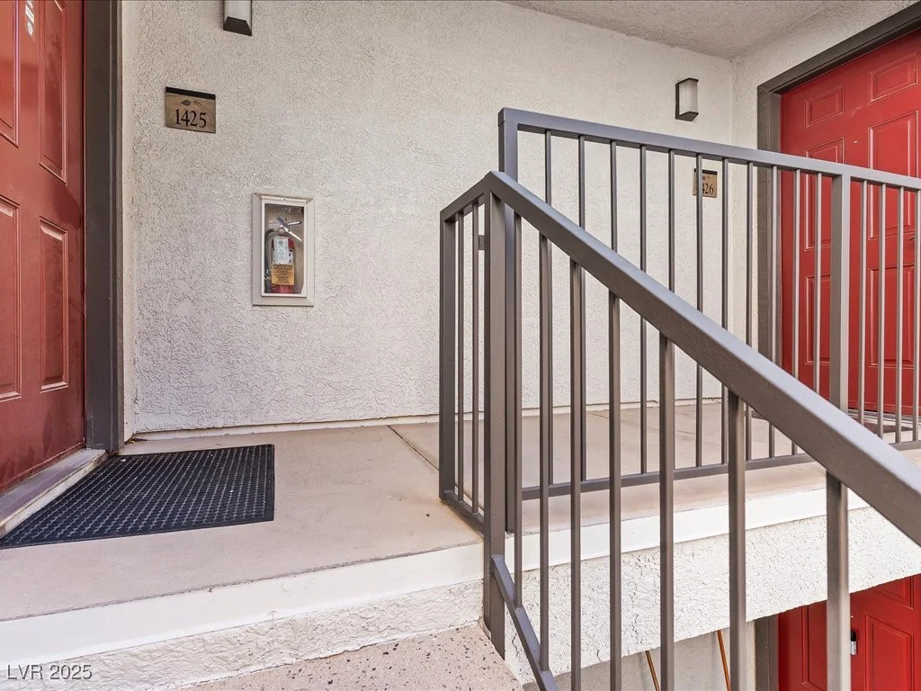 950 Seven Hills, Henderson, NV 89052