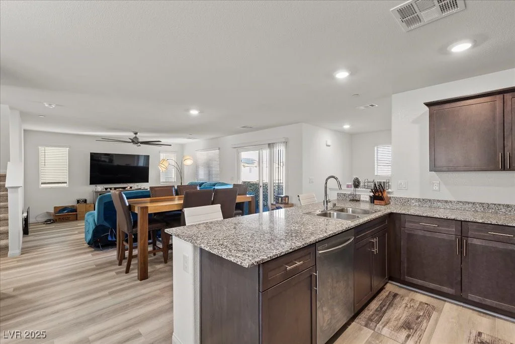6855 Evening Orchid, North Las Vegas, NV 89086