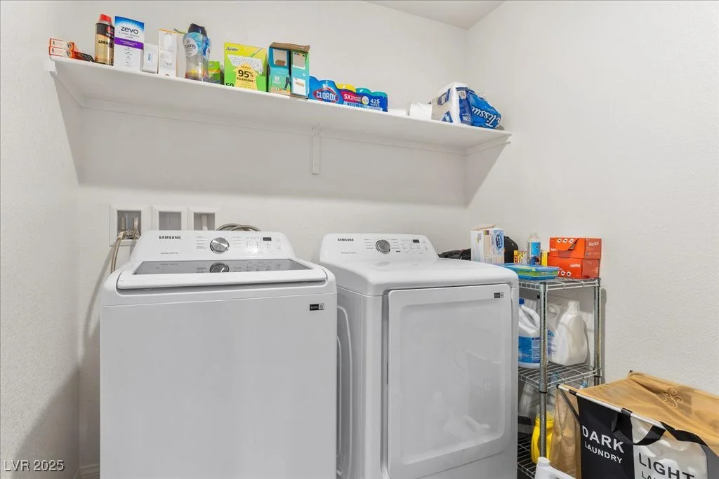 6855 Evening Orchid, North Las Vegas, NV 89086
