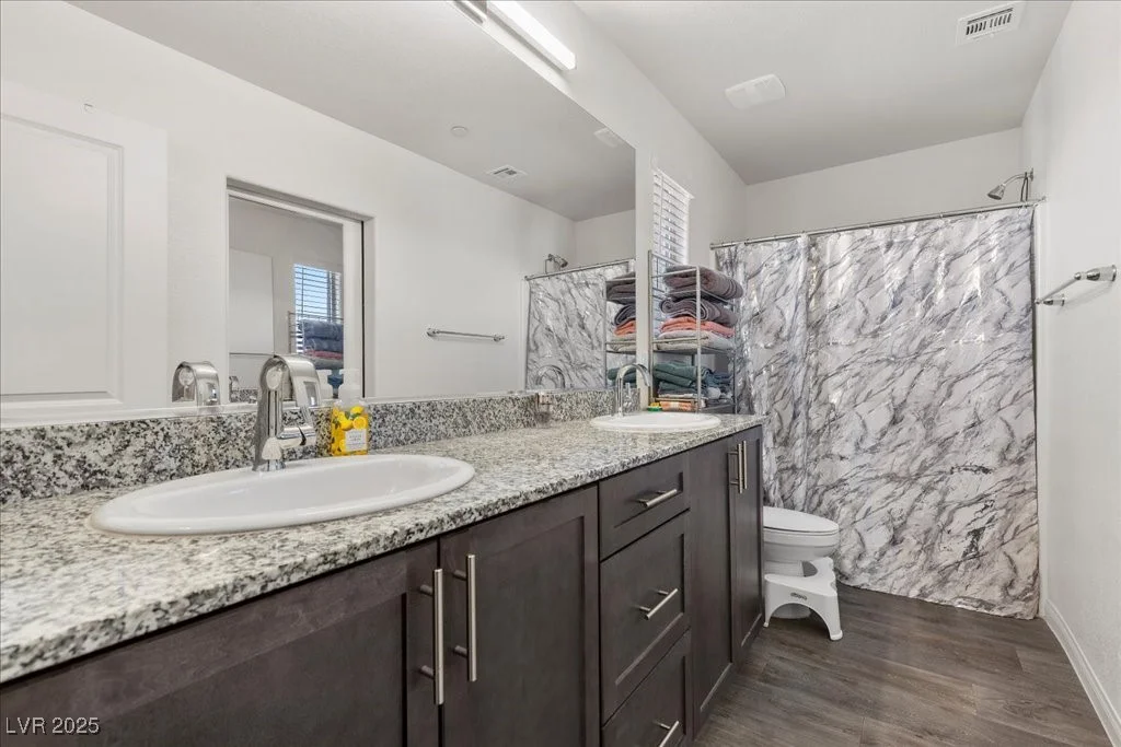 6855 Evening Orchid, North Las Vegas, NV 89086