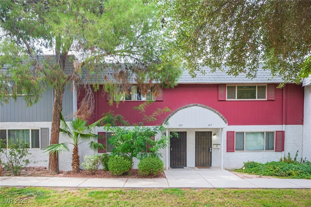 169 Pecos, Las Vegas, NV 89121