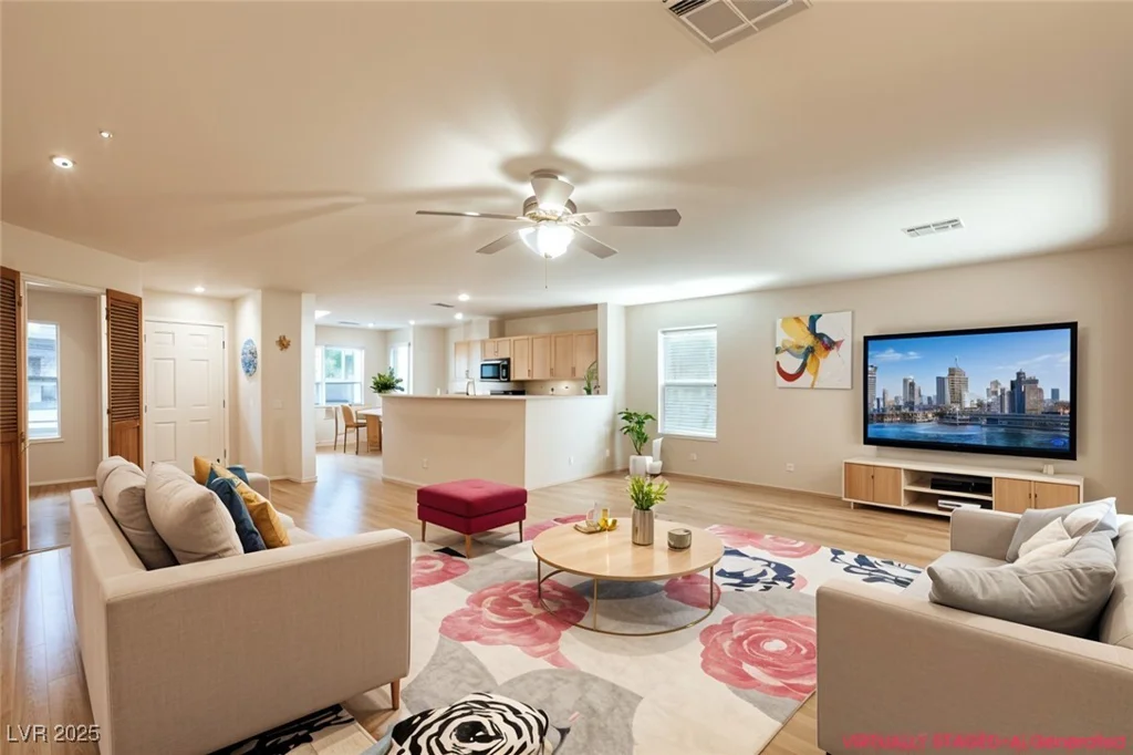 4105 Hollis, North Las Vegas, NV 89032