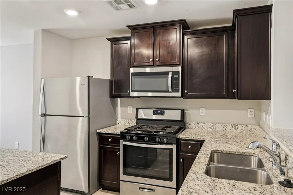 6240 Clackamas, Las Vegas, NV 89122