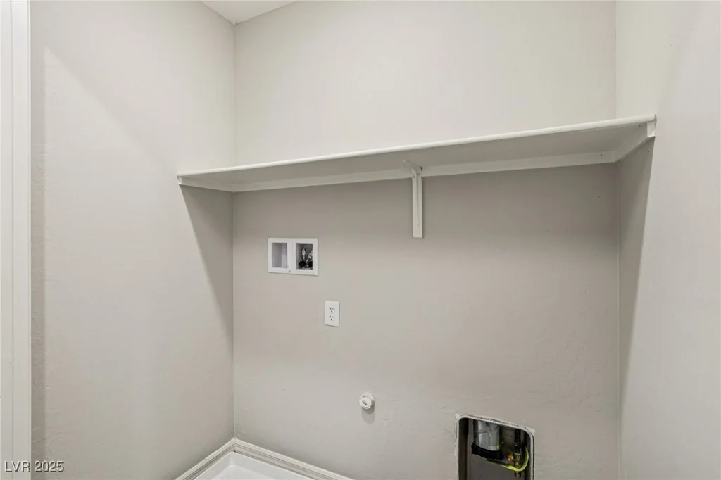 6240 Clackamas, Las Vegas, NV 89122