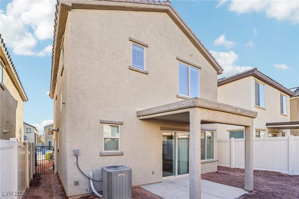 6240 Clackamas, Las Vegas, NV 89122