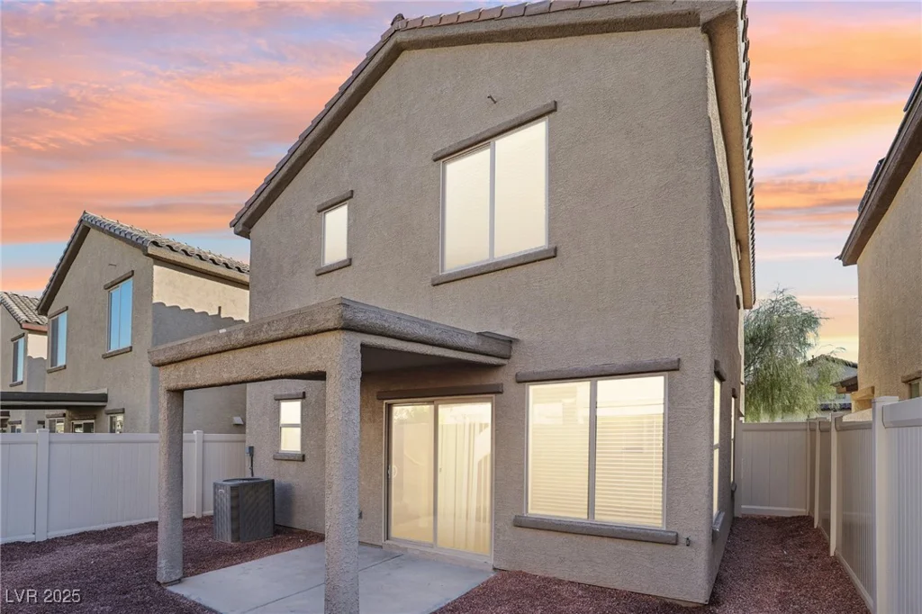 6240 Clackamas, Las Vegas, NV 89122