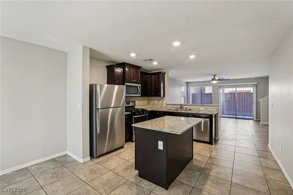 6240 Clackamas, Las Vegas, NV 89122