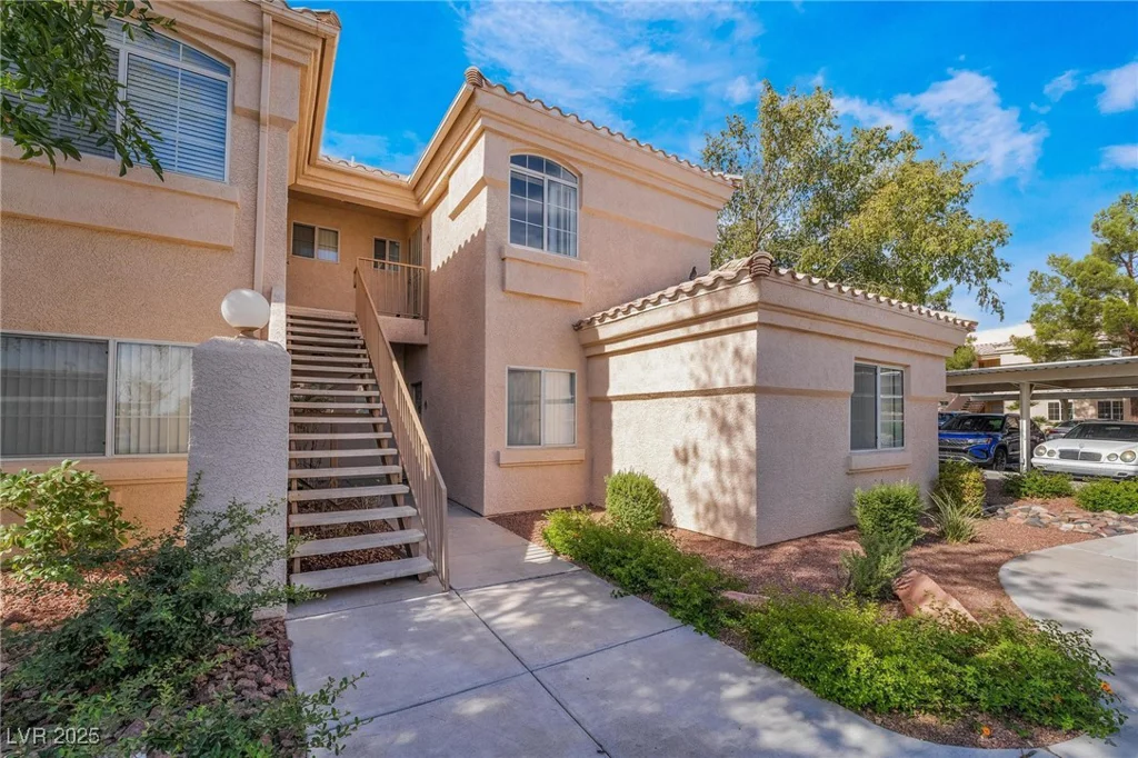 7400 Flamingo, Las Vegas, NV 89147