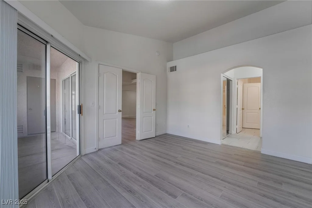 7400 Flamingo, Las Vegas, NV 89147