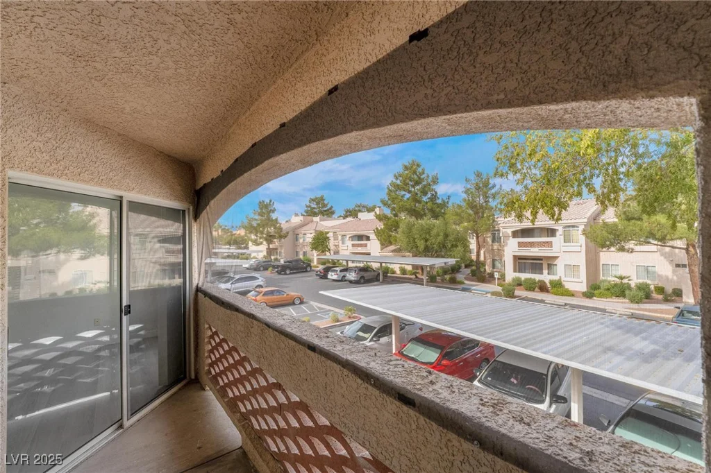 7400 Flamingo, Las Vegas, NV 89147