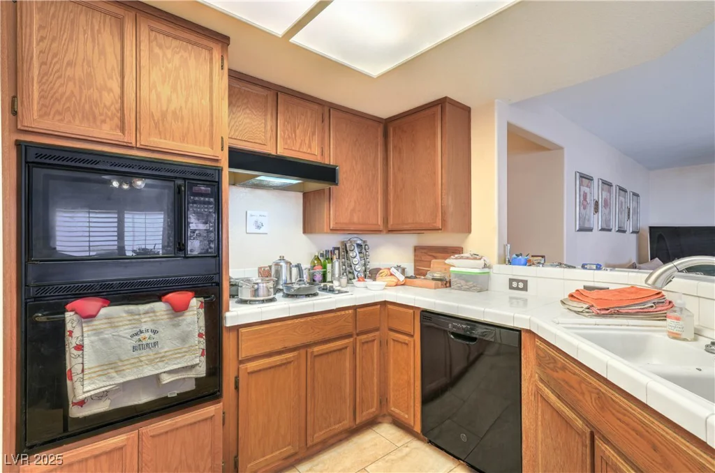 3315 Royal Bay, Las Vegas, NV 89117