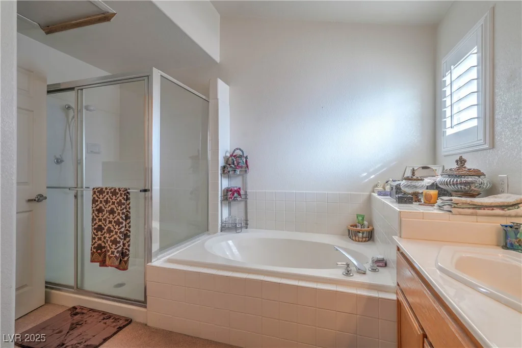 3315 Royal Bay, Las Vegas, NV 89117