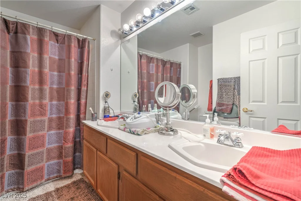 3315 Royal Bay, Las Vegas, NV 89117