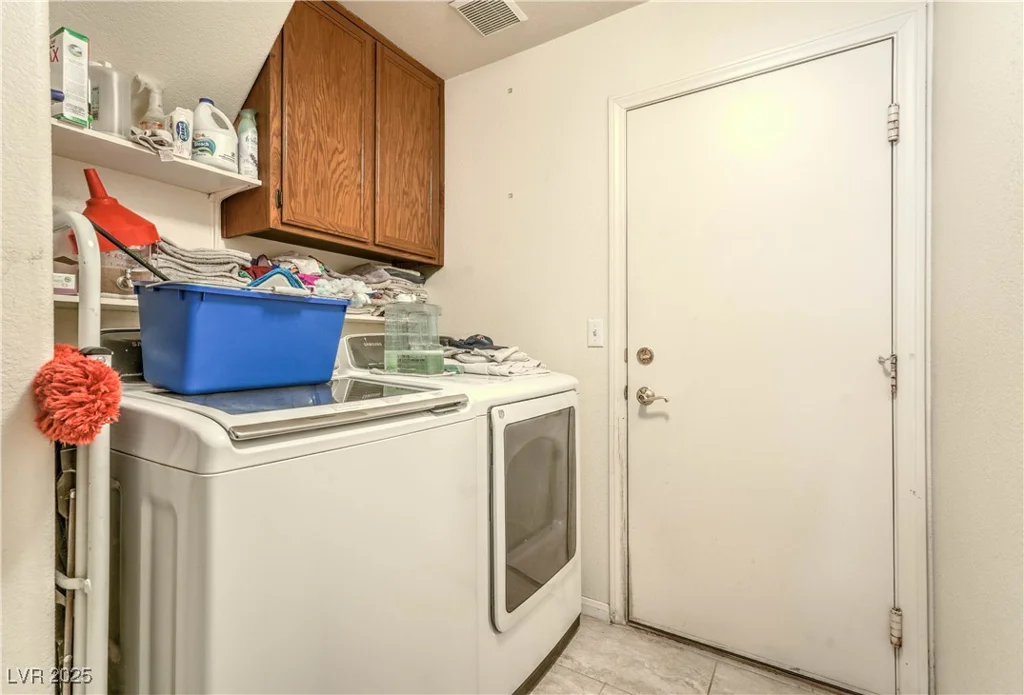 3315 Royal Bay, Las Vegas, NV 89117