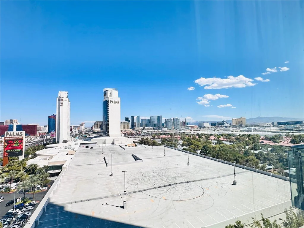 4381 Flamingo, Las Vegas, NV 89103