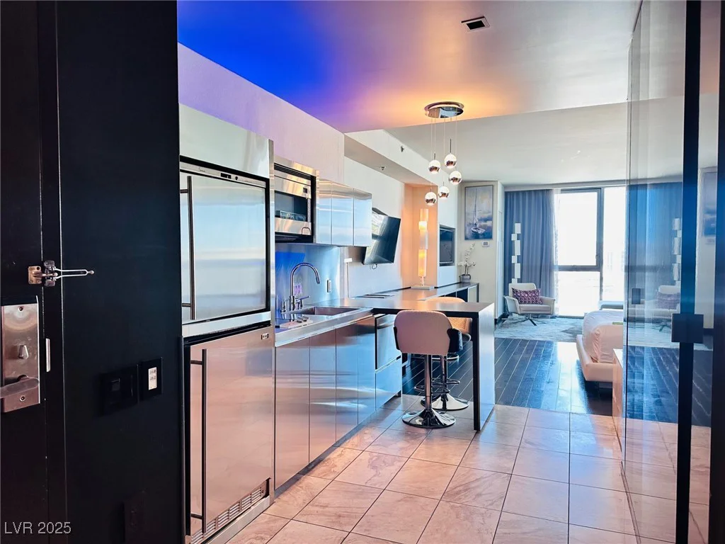 4381 Flamingo, Las Vegas, NV 89103