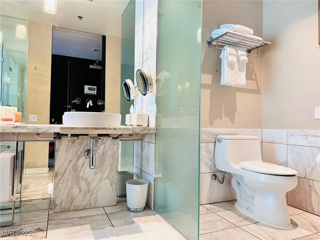 4381 Flamingo, Las Vegas, NV 89103