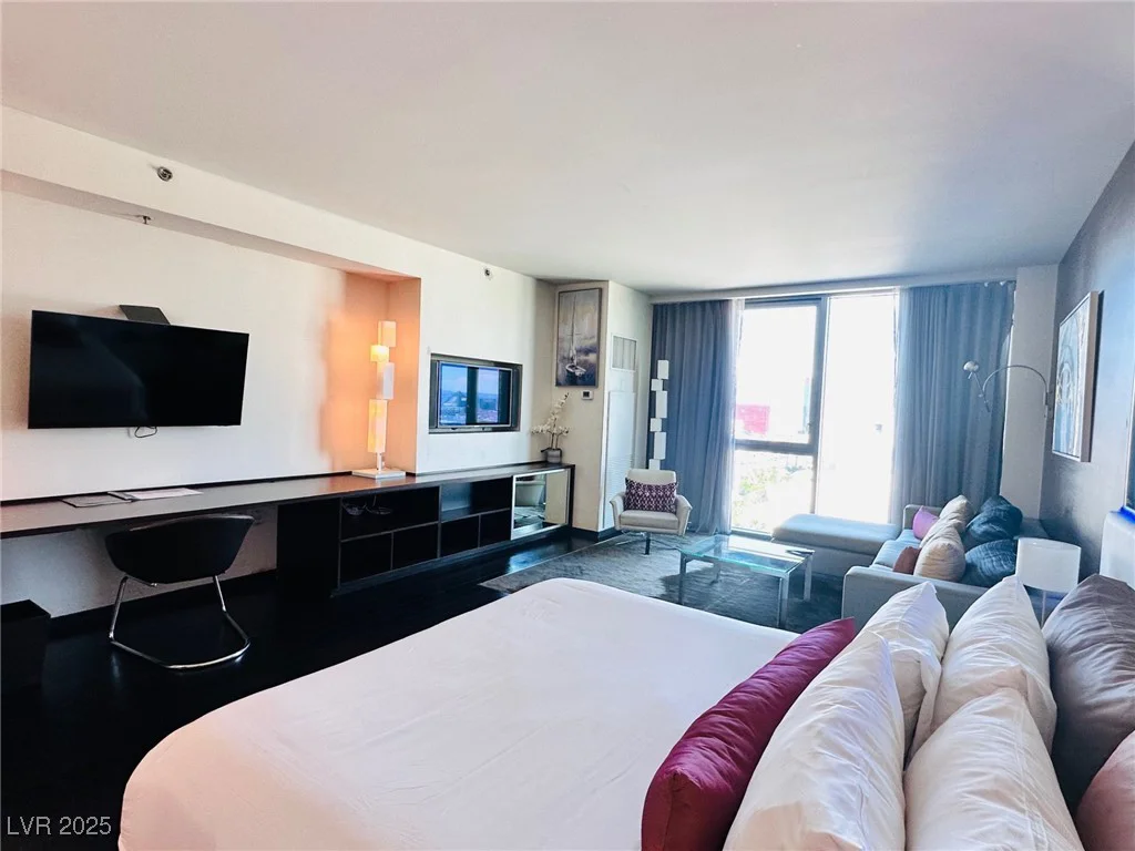 4381 Flamingo, Las Vegas, NV 89103