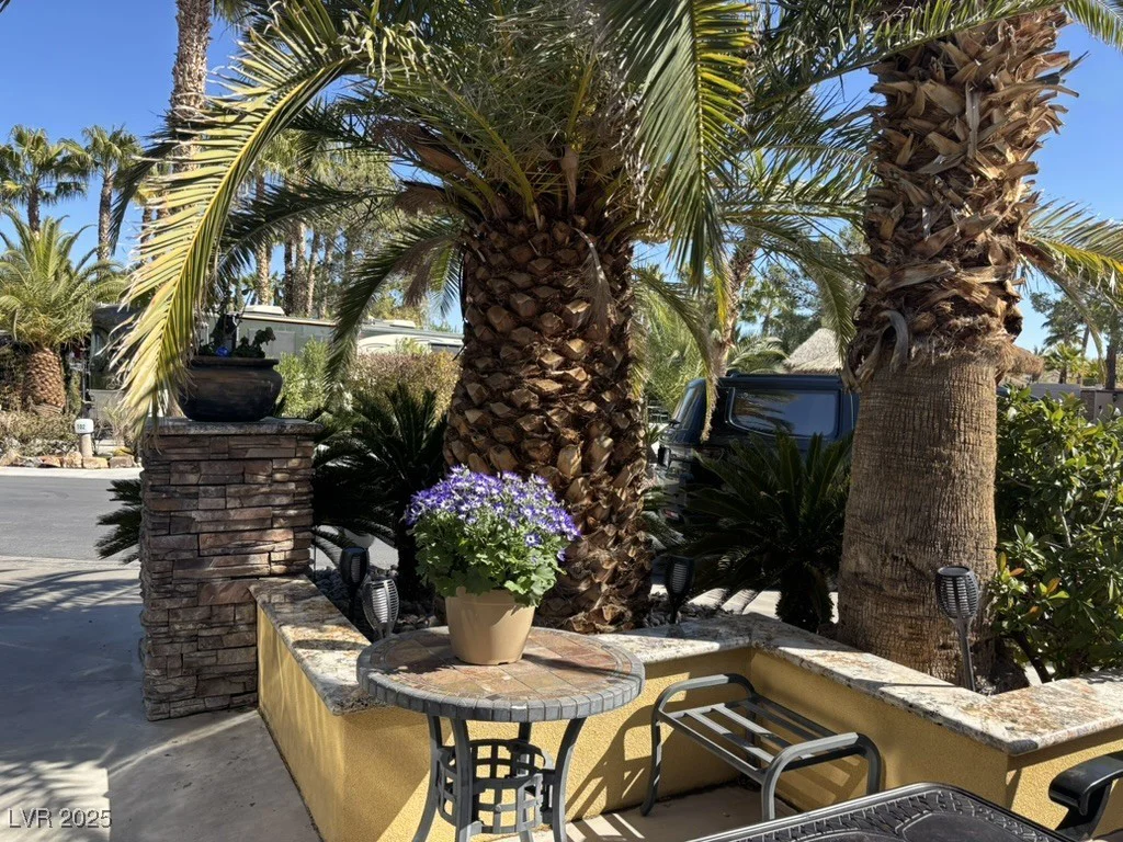 8175 Arville, Las Vegas, NV 89139