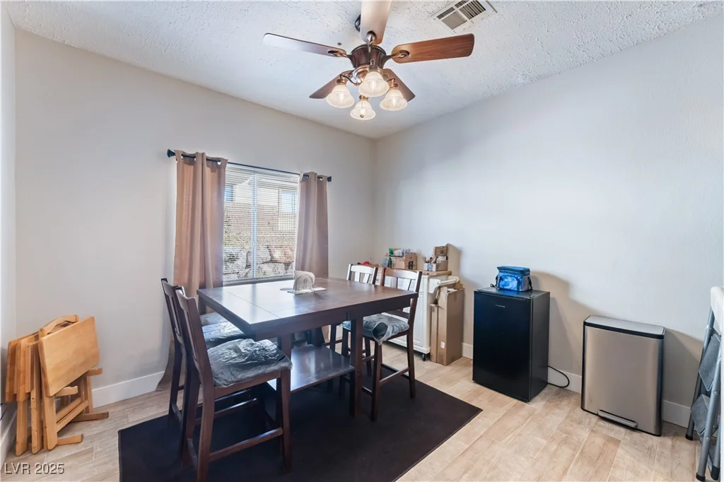 2050 Los Feliz, Las Vegas, NV 89156