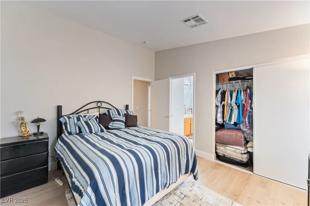 2050 Los Feliz, Las Vegas, NV 89156