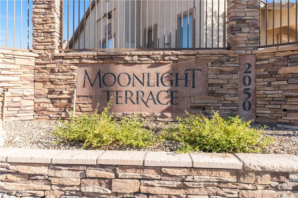 2050 Los Feliz, Las Vegas, NV 89156