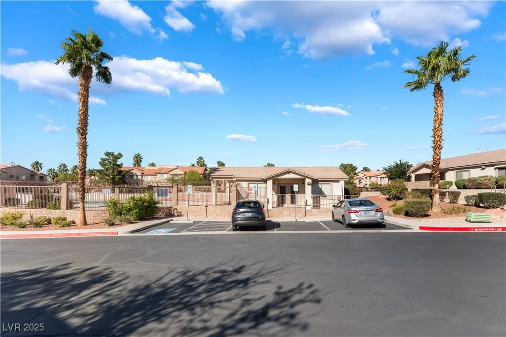 2050 Los Feliz, Las Vegas, NV 89156