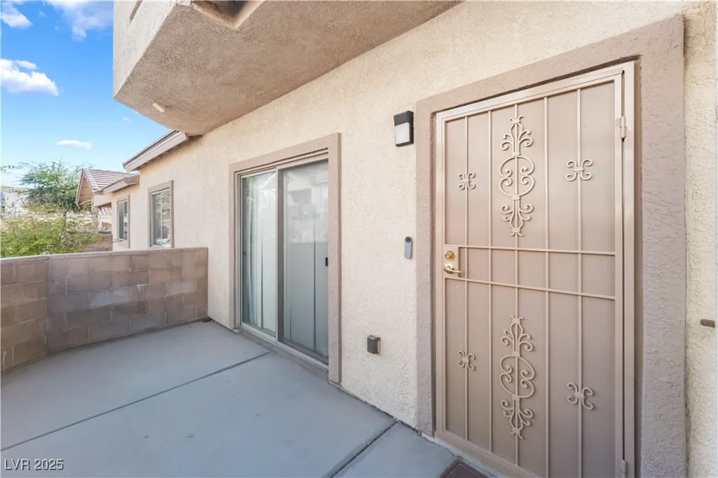 2050 Los Feliz, Las Vegas, NV 89156