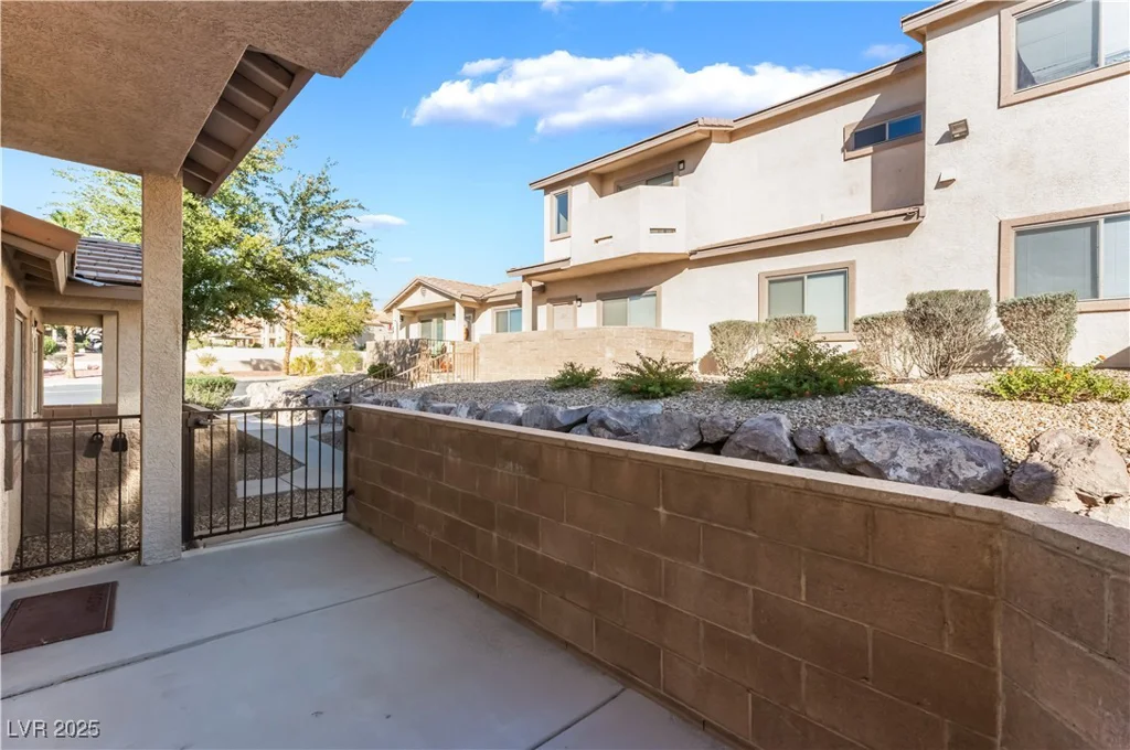 2050 Los Feliz, Las Vegas, NV 89156