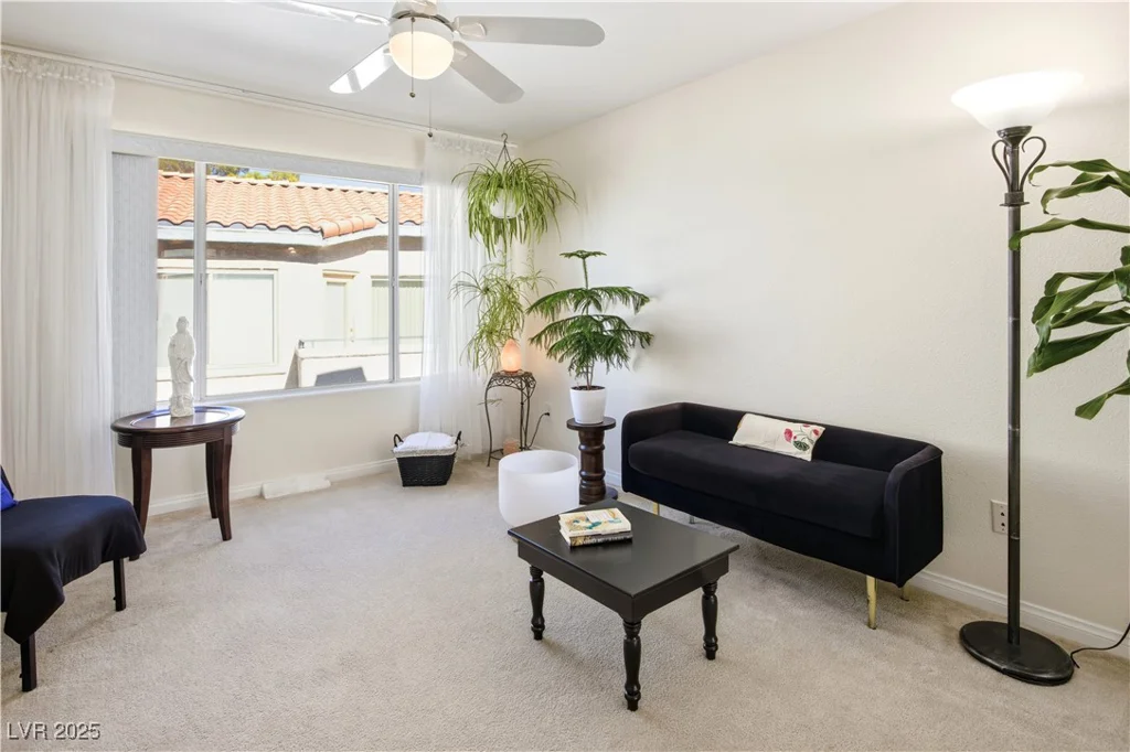 5206 Mandalay Springs, Las Vegas, NV 89120