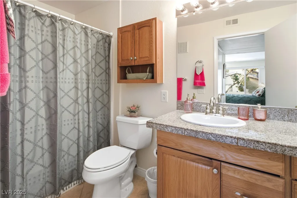 5206 Mandalay Springs, Las Vegas, NV 89120