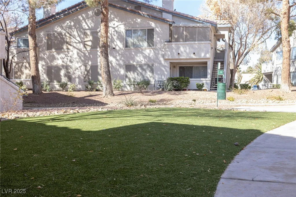 5206 Mandalay Springs, Las Vegas, NV 89120