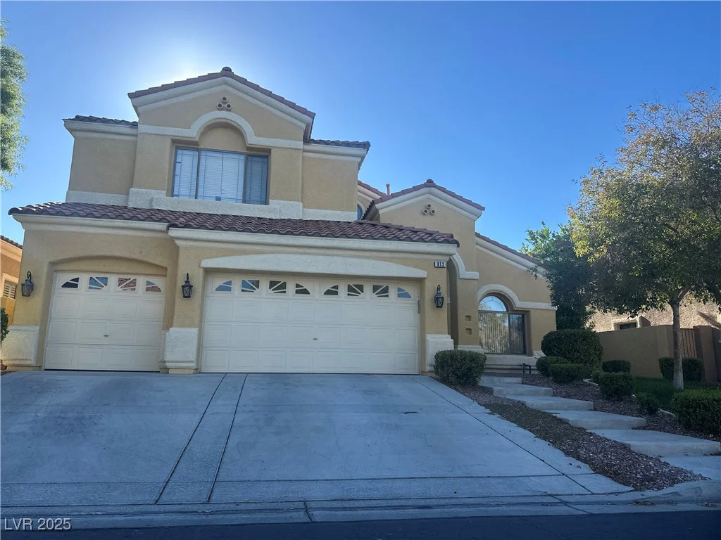 813 White Falcon, Las Vegas, NV 89144