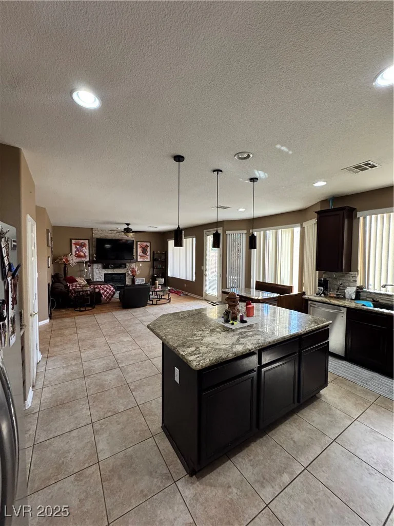 813 White Falcon, Las Vegas, NV 89144