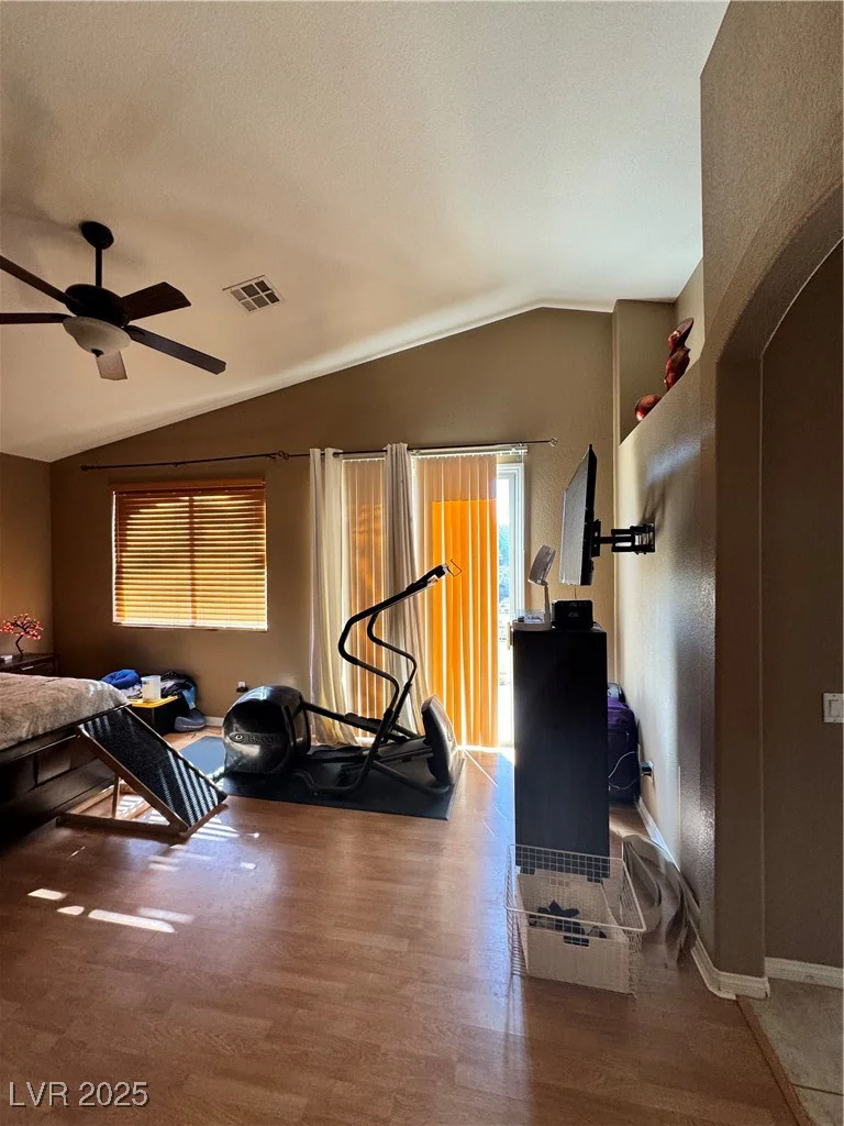 813 White Falcon, Las Vegas, NV 89144