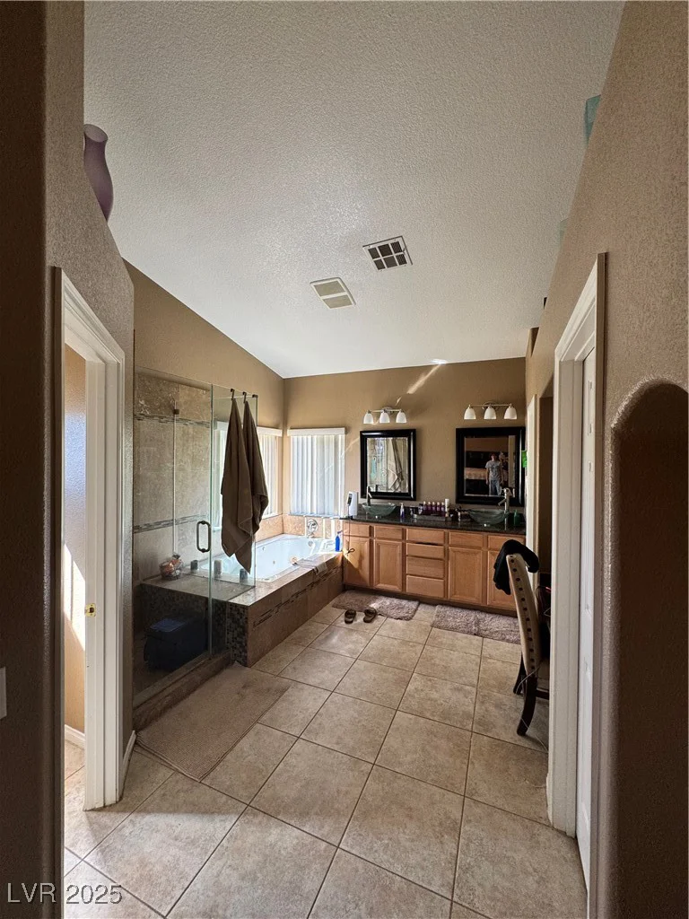 813 White Falcon, Las Vegas, NV 89144