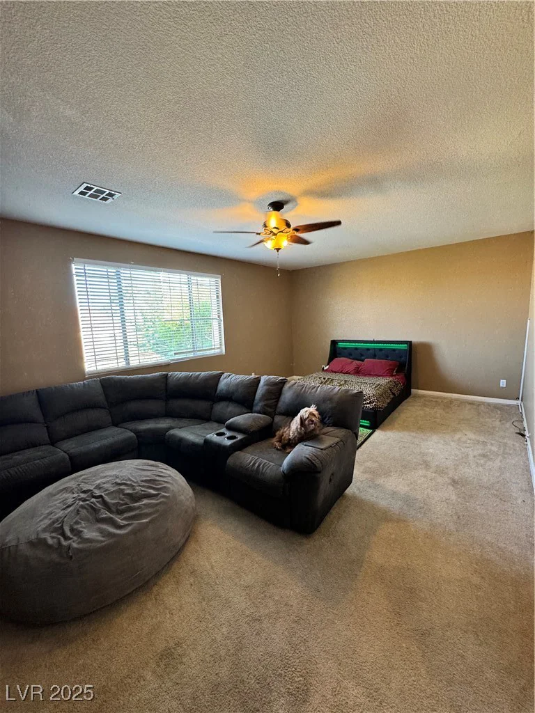 813 White Falcon, Las Vegas, NV 89144