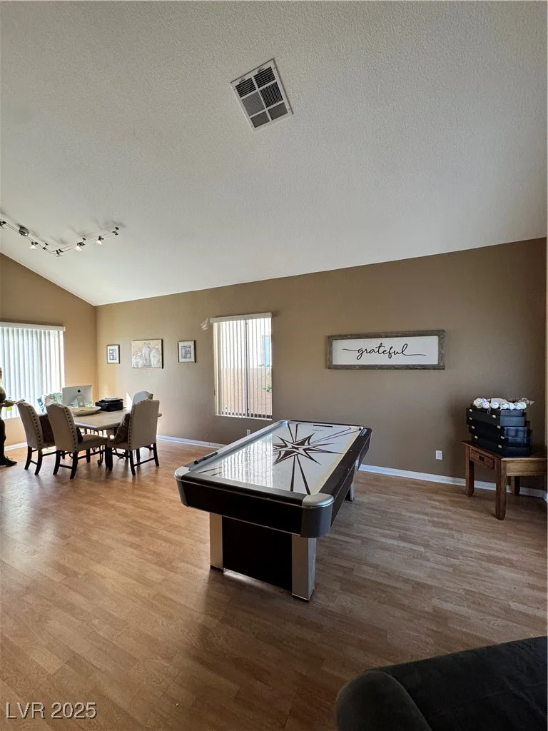 813 White Falcon, Las Vegas, NV 89144