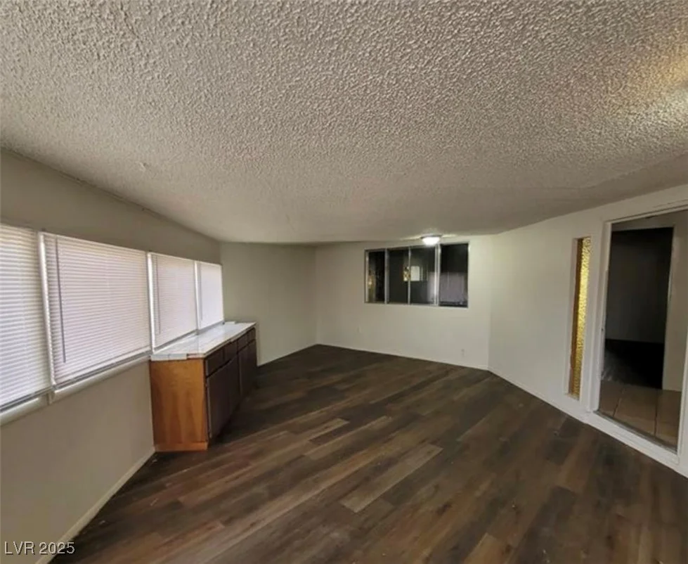 309 Rossmoyne, North Las Vegas, NV 89030