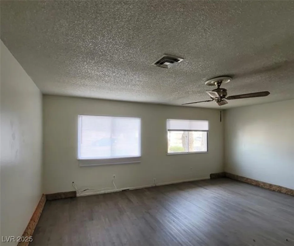 309 Rossmoyne, North Las Vegas, NV 89030